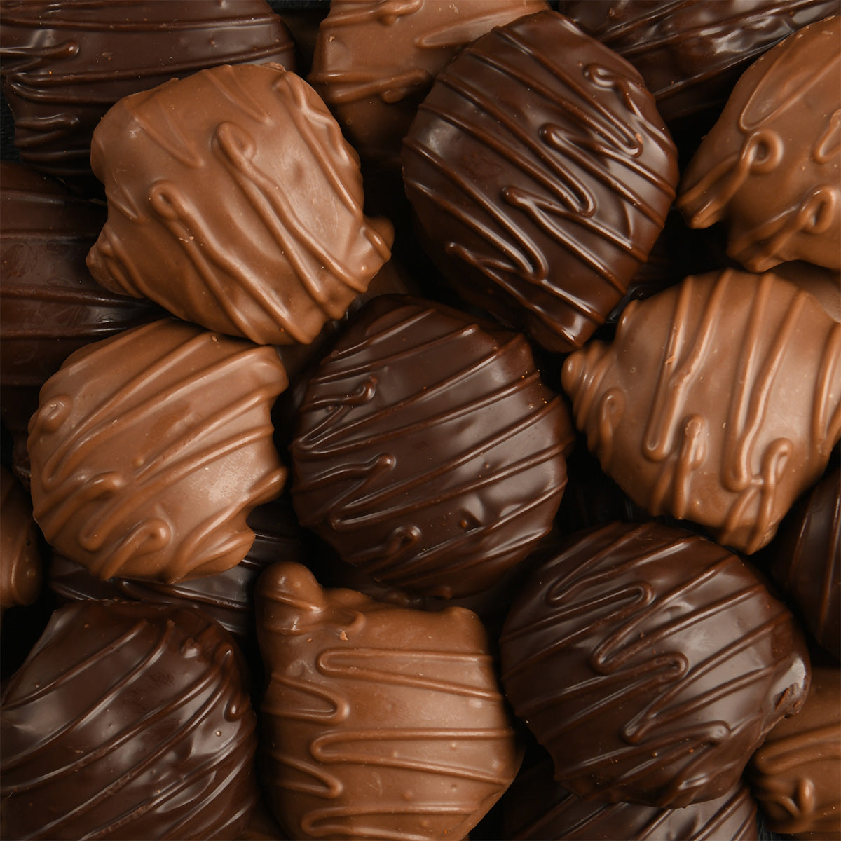 Dark Chocolate Caramel Pecan Clusters Box