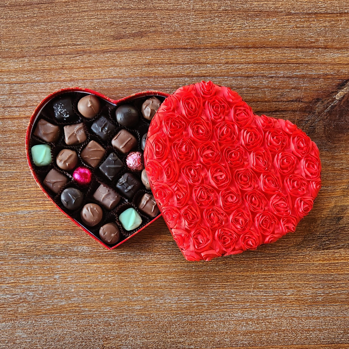 Roses Heart - Assorted Chocolates